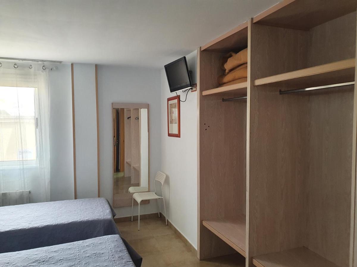 Hostal Fronton Alcobendas Zewnętrze zdjęcie