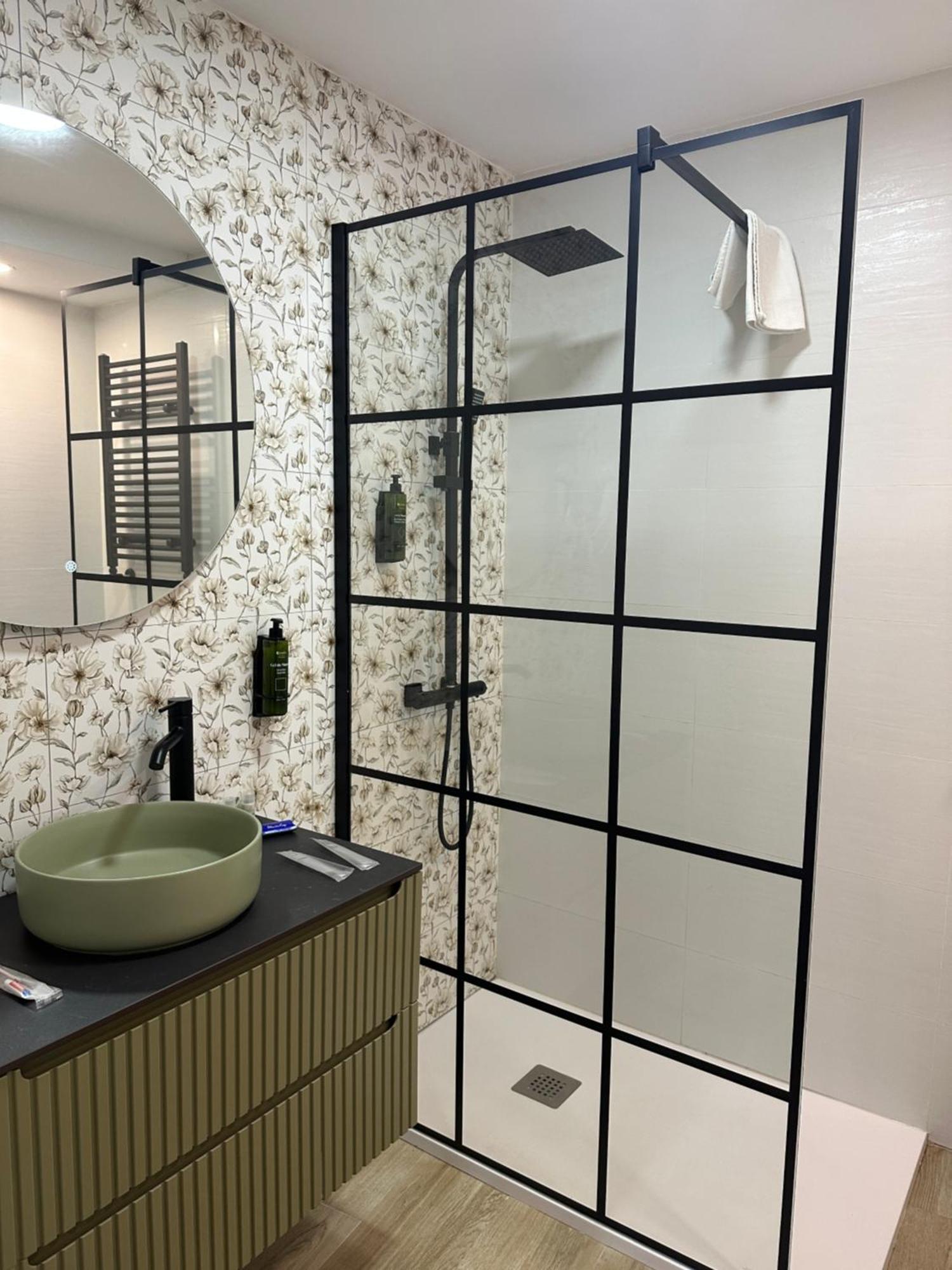 Hostal Fronton Alcobendas Zewnętrze zdjęcie