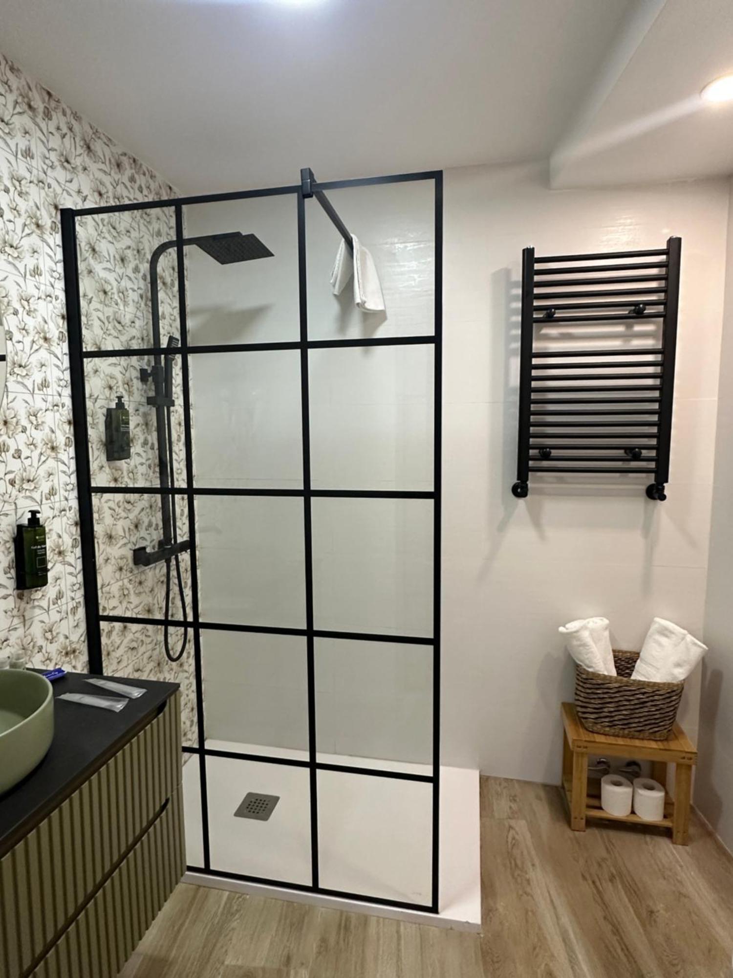 Hostal Fronton Alcobendas Zewnętrze zdjęcie